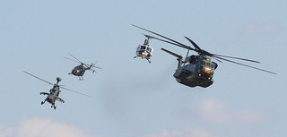 Helicopters closed formation