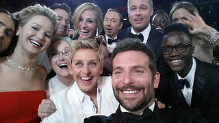 Ellen Oscar Selfie: The most retweeted tweet!