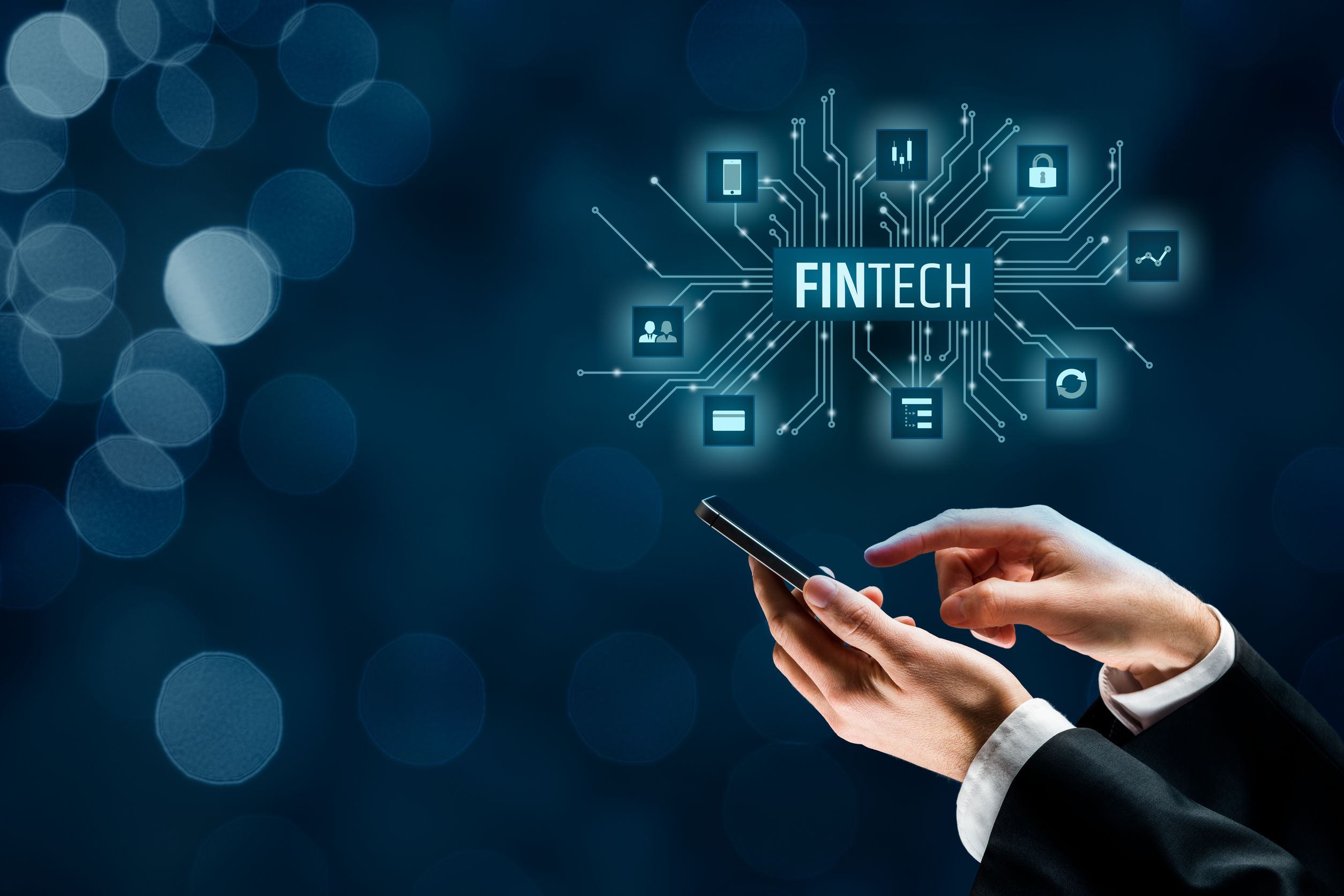 How Technology is Revolutionizing the Financial Services Industry and ...